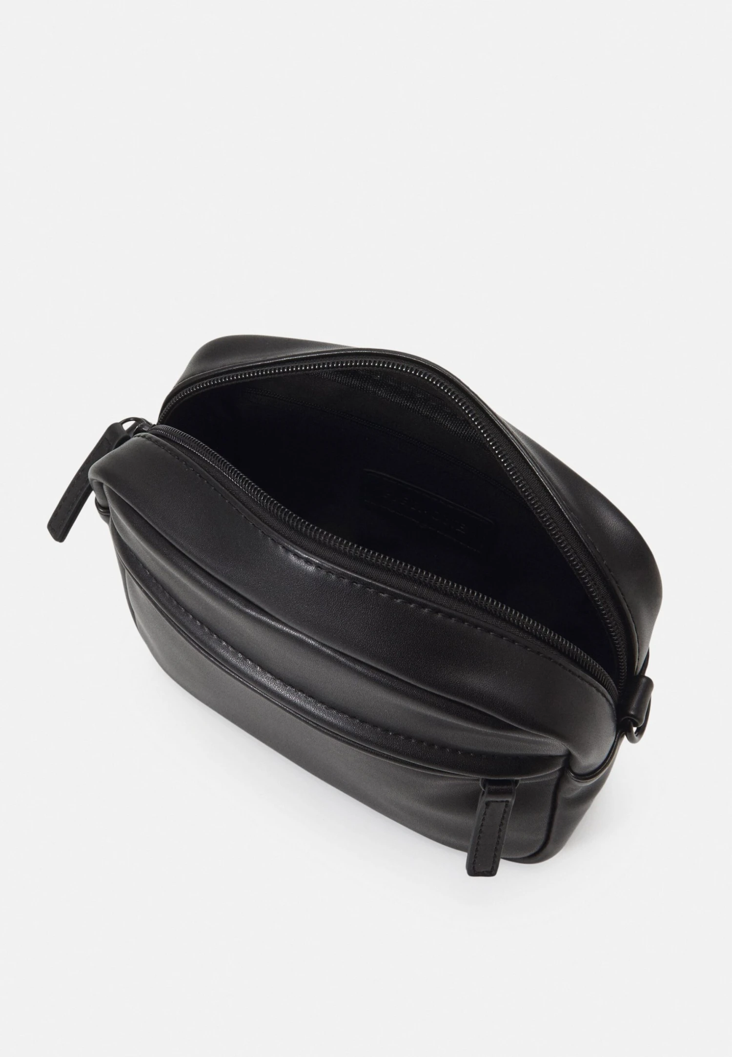 Pier One Skulderveske - Black 4 Pier One Skulderveske - Black - Bilde 3