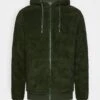 Pier One Borg Zip-Up Jacket - Fleecejakke - Dark Green -Pier One 067adbe3faa7458ba7e980a0b8da5bd4