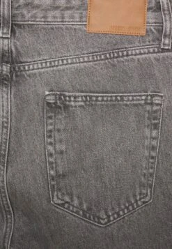 Pier One Mid Raise Straight Fit - Jeans Relaxed Fit - Grey Denim 11 Pier One Mid Raise Straight Fit - Jeans Relaxed Fit - Grey Denim -Pier One 0c7a1c515ecb43fbb441053acc41967b