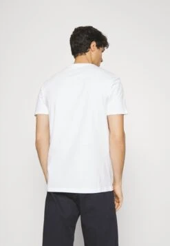 Pier One V Neck Bird Tonal 3 Pack - T-Shirts - White/Dark Green/Black -Pier One 0f13db0ef61044e1968e599be05b7931