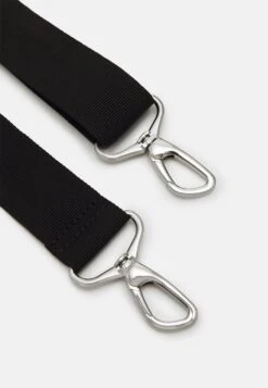 Pier One Unisex - Weekendveske - Black -Pier One 1305536ab04544d79aa0ad96e3fce40b