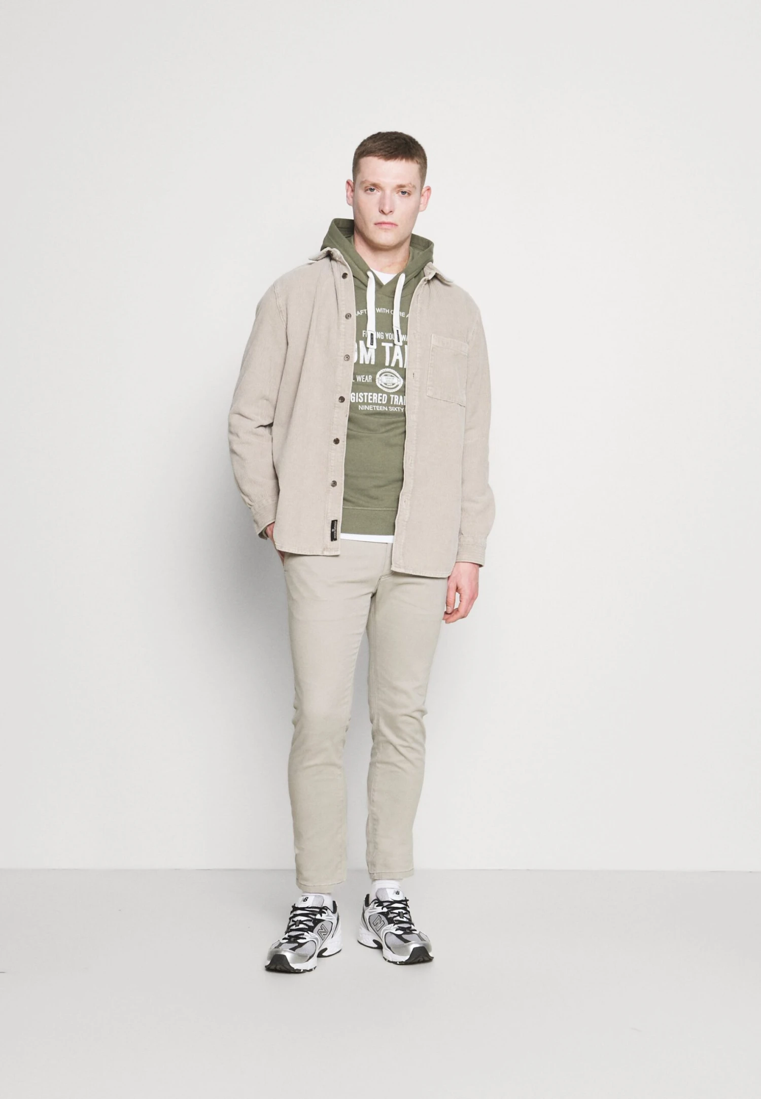 Pier One Chinos - Taupe 4 Pier One Chinos - Taupe - Bilde 2