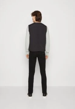 Pier One Vest - Black -Pier One 198606c16b3643f0b66ef02f3e607682