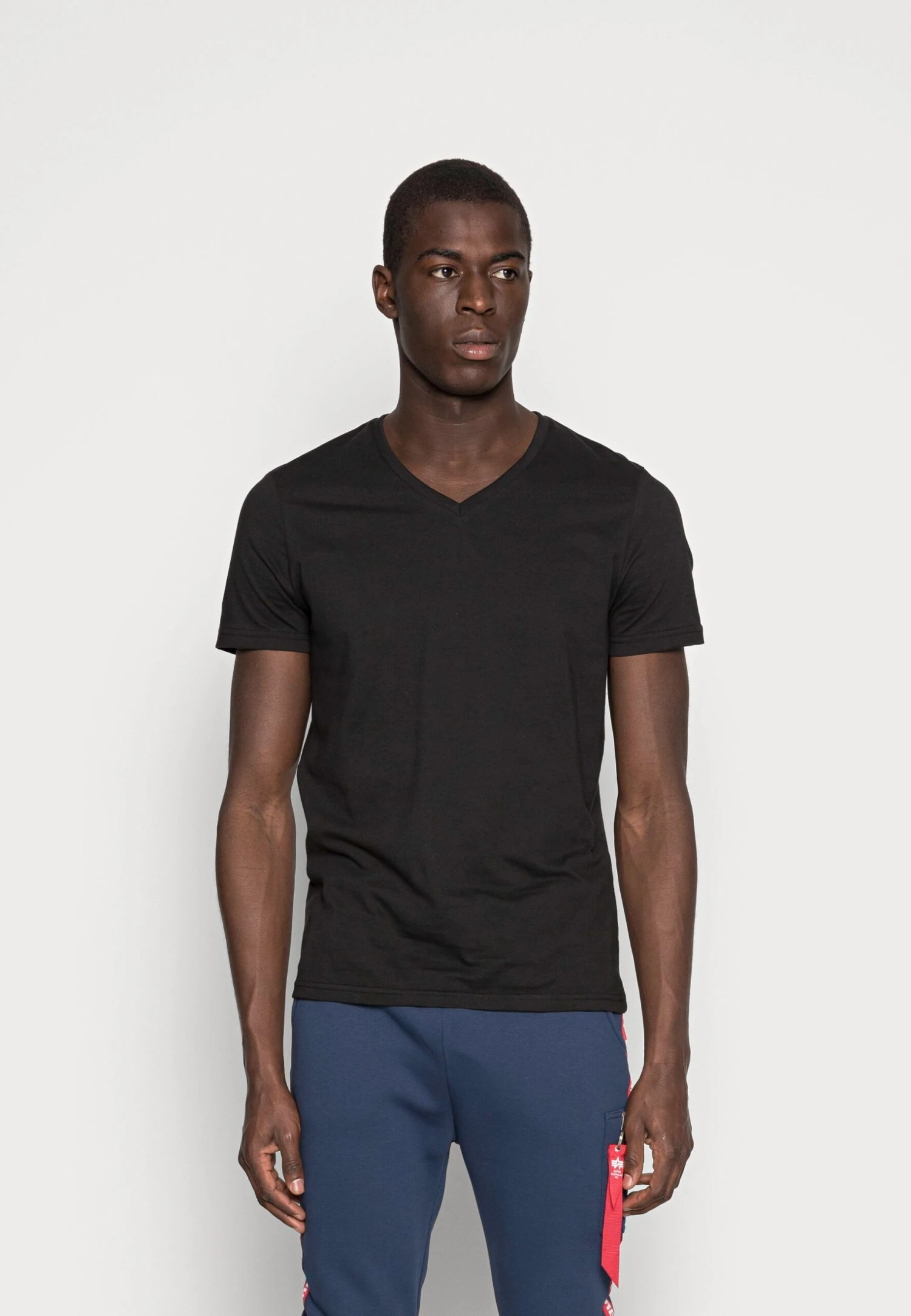 Pier One 3 Pack- T-Shirts - Black 4 Pier One 3 Pack- T-Shirts - Black - Bilde 2