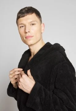 Pier One Badekåpe - Black -Pier One 46ddd89e67e647d9a552c22e74d82b35