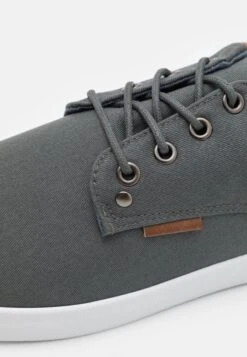 Pier One Unisex - Joggesko - Grey -Pier One 48278368258a4d6fb952e253fa22ff47