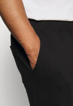 Pier One Joggebukse - Black 11 Pier One Joggebukse - Black -Pier One 48575df4872548bba79fbbedbf1abb19