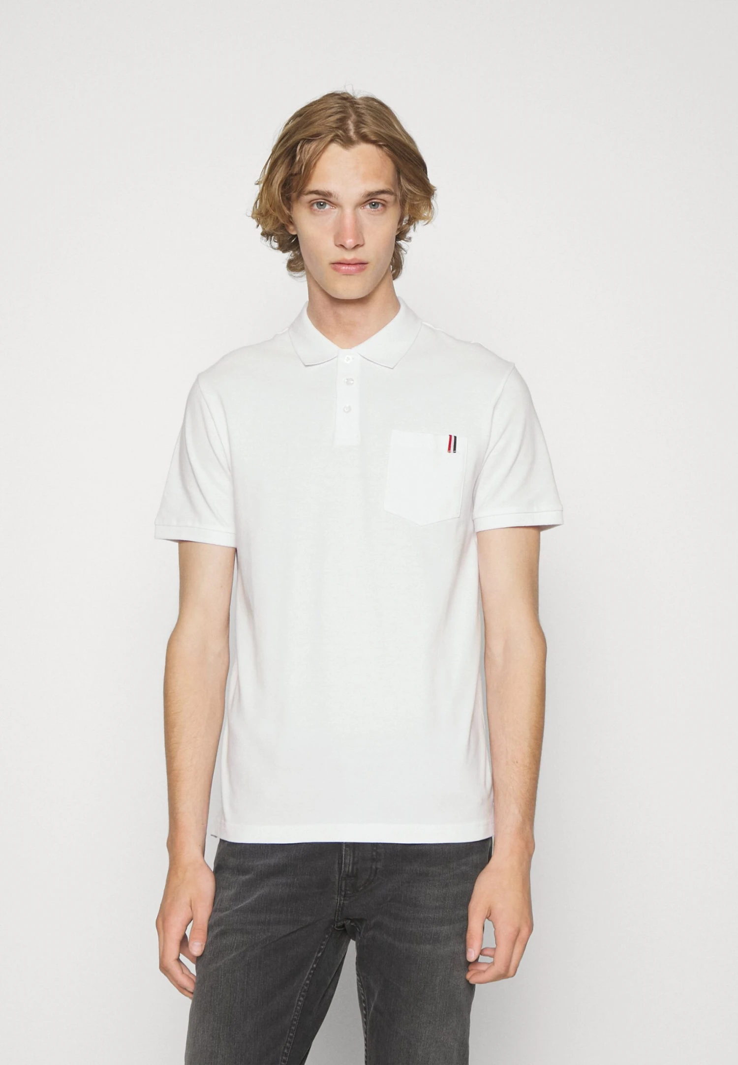 Pier One 2 Pack - Poloskjorter - 103 - Dark Grey_001 - White 6 Pier One 2 Pack - Poloskjorter - 103 - Dark Grey_001 - White - Bilde 4