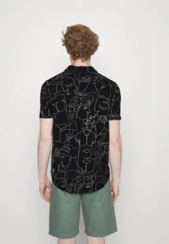 Pier One Resort Regular - Skjorte - Black -Pier One 5268045bc35c4972936cbe1c0fae5d99