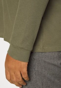 Pier One Topper Langermet - Olive -Pier One 612d7def041345c5919aa60fd72cef62