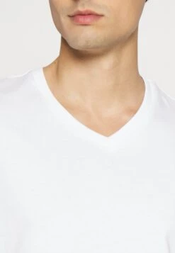 Pier One V Neck Bird Tonal 3 Pack - T-Shirts - White/Dark Green/Black -Pier One 6444200bd8f344c784d9b07b508a7cc2