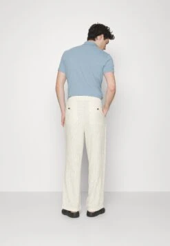 Pier One Drawcord Trousers Linen Blend - Bukse - Off-White -Pier One 65c988989ad143de851aee47dda41e80