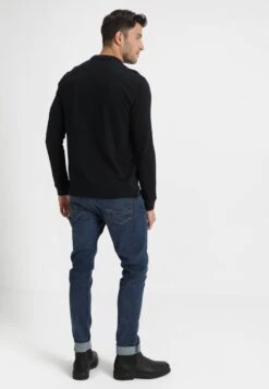 Pier One Poloskjorter - Black -Pier One 6a3db35ef7ed472e82adc0b833ce8448