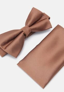 Pier One Set- Andre Accessories - Brown 11 Pier One Set- Andre Accessories - Brown -Pier One 6af7cf88b06048ef8a845d4f3a089f0a