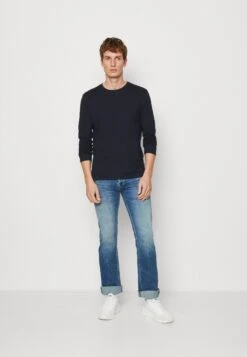 Pier One Topper Langermet - Red/Dark Blue/Mottled Light Grey