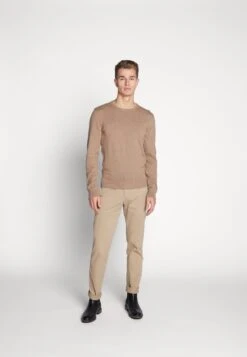 Pier One Basic Crewneck - Strikkegenser - Mottled Beige 12 Pier One Basic Crewneck - Strikkegenser - Mottled Beige -Pier One 8ab6afa896f946a0abe264ae414a2865