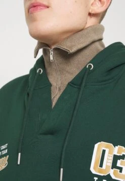 Pier One Sweatshirt - Dark Green 19 Pier One Sweatshirt - Dark Green -Pier One 94d75b973fb344418ad9f938157533c4