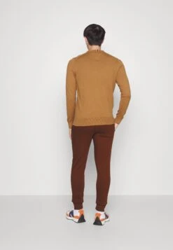 Pier One 2 Pack - Joggebukse - Dark Brown/Black 10 Pier One 2 Pack - Joggebukse - Dark Brown/Black -Pier One 994bb4a4696a4095ace27240f693a155