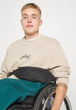 Pier One Sweatshirt - Tan -Pier One 9998c119a3924cb38accaa46e749df2e