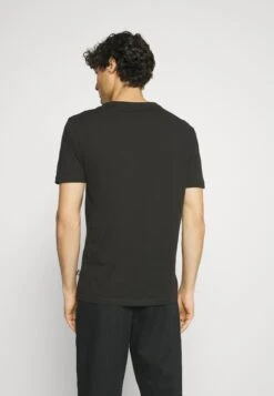 Pier One 5 Pack - T-Shirts - White/Black/Dark Blue -Pier One a0c7b6453ce14bcdb30df26ad77873b2