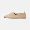 Pier One Rena Espadrille Unisex - Loafers - Beige -Pier One a5502e5541174ffa825dc4aeccb6b9af