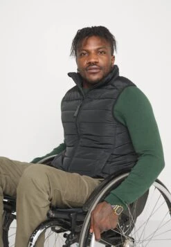 Pier One Vest - Black 17 Pier One Vest - Black -Pier One a6287727bfd1418cabf8305da2875468