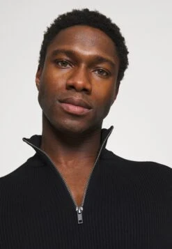 Pier One Strikkegenser - Black 11 Pier One Strikkegenser - Black -Pier One a829a4b534f144ca8268c46096a87b1f