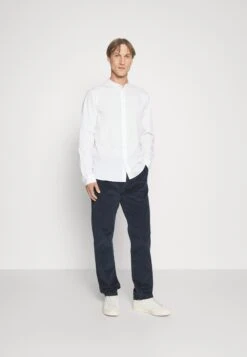 Pier One 2 Pack - Skjorte - White/Olive