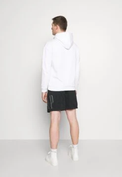 Pier One 2 Pack - Hoodie - White/Black 12 Pier One 2 Pack - Hoodie - White/Black -Pier One c4fb3b4eba4245c9a0c0a3ac810958a5