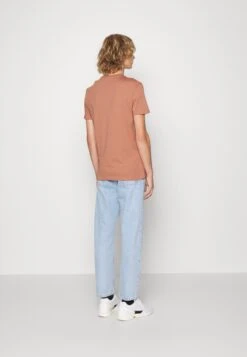 Pier One 5 Pack - T-Shirts - Stone/Blue/Mottled Light Grey - 13 Pier One 5 Pack - T-Shirts - Stone/Blue/Mottled Light Grey - -Pier One c9bae0fa22bc47bbb8680e205bc25866