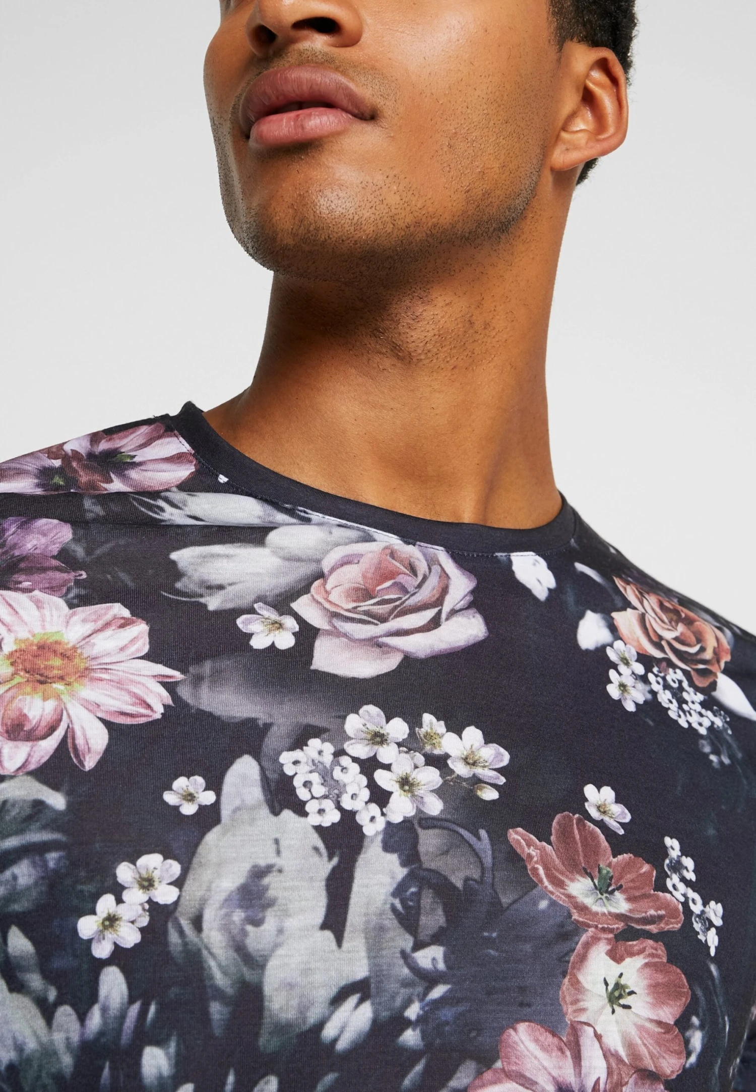 Pier One T-Shirts Med Print - Multicoloured 7 Pier One T-Shirts Med Print - Multicoloured - Bilde 5