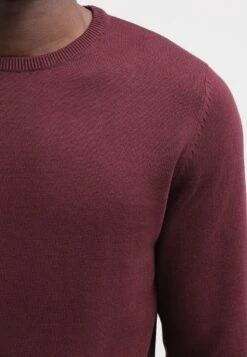 Pier One Basic Crewneck - Strikkegenser - Bordeaux -Pier One d715837f4bae40fc8cff240ff173ecfa