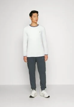 Pier One Topper Langermet - White -Pier One e40e8c4a3268417ca3ada8644e617079