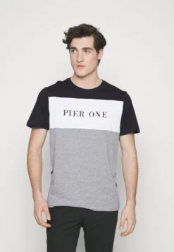 Pier One T-Shirts Med Print -Black