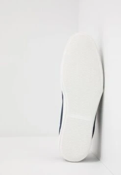 Pier One Unisex - Joggesko - Dark Blue -Pier One e752f9ad01314be7869db9ae10f02a5b