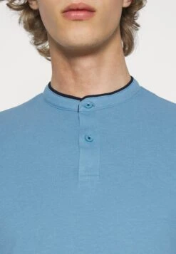 Pier One T-Shirts - Light Blue -Pier One ea582234adf1436e894021c337bea15e