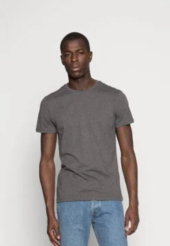 Pier One 3 Pack - T-Shirts - Black/Grey/Green -Pier One ee89d58fc61140e19ce307b0b3b5e4cf