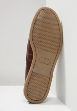 Pier One Båtsko - Brown -Pier One f153a9101b98405fae9ff584df8cf17e